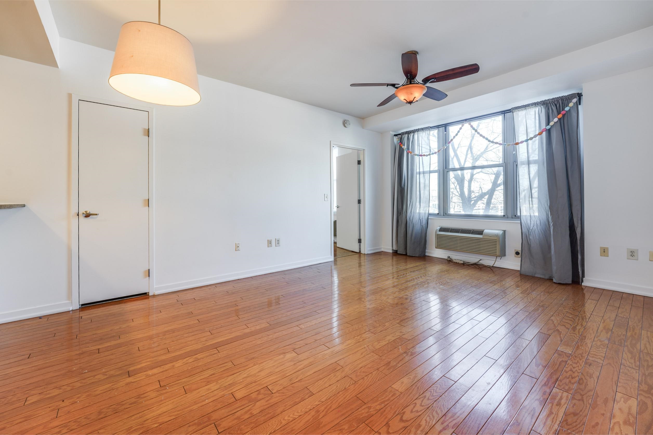 149 ESSEX ST Unit 2R