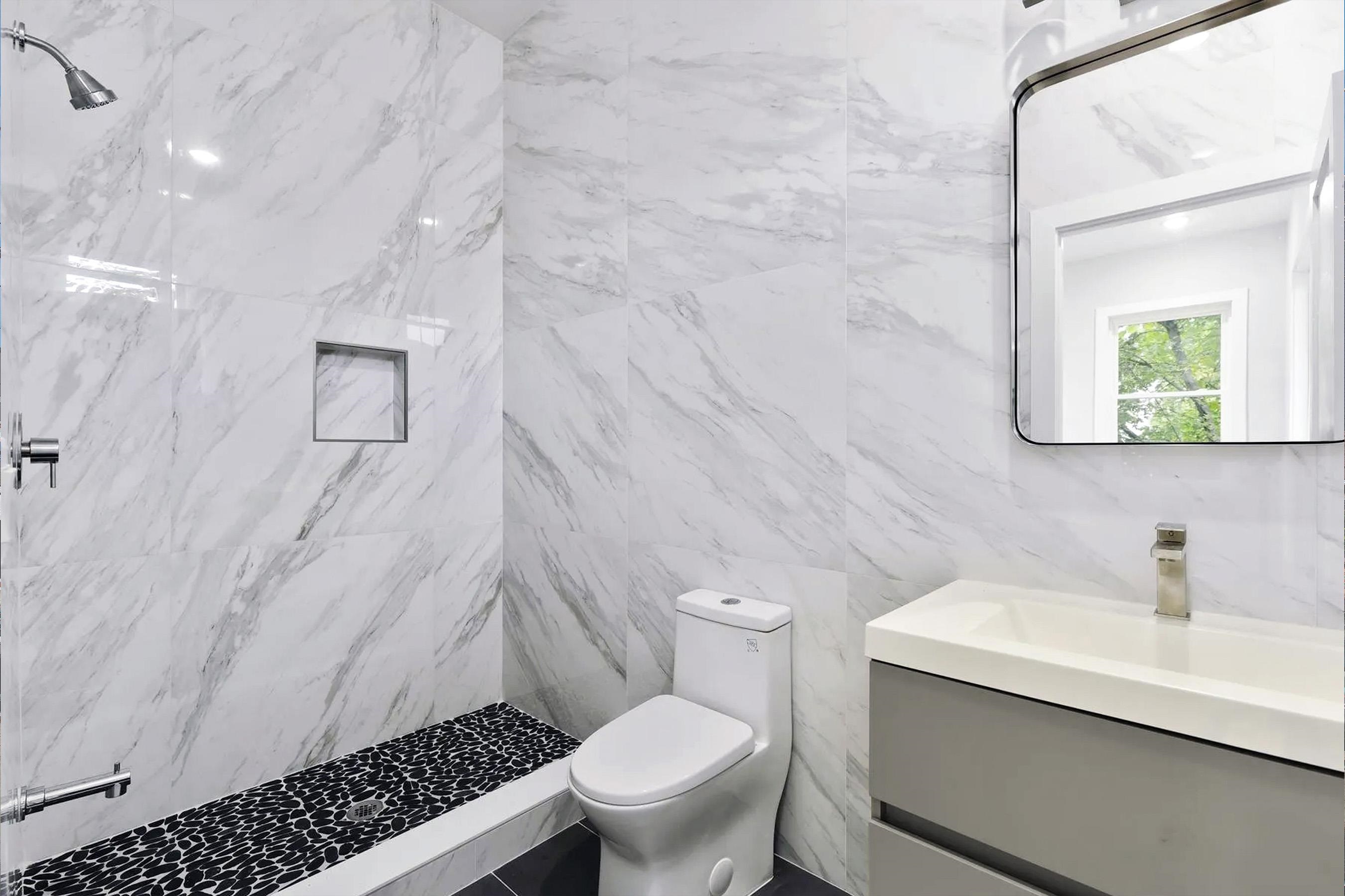 296 CLENDENNY AVE Unit 1