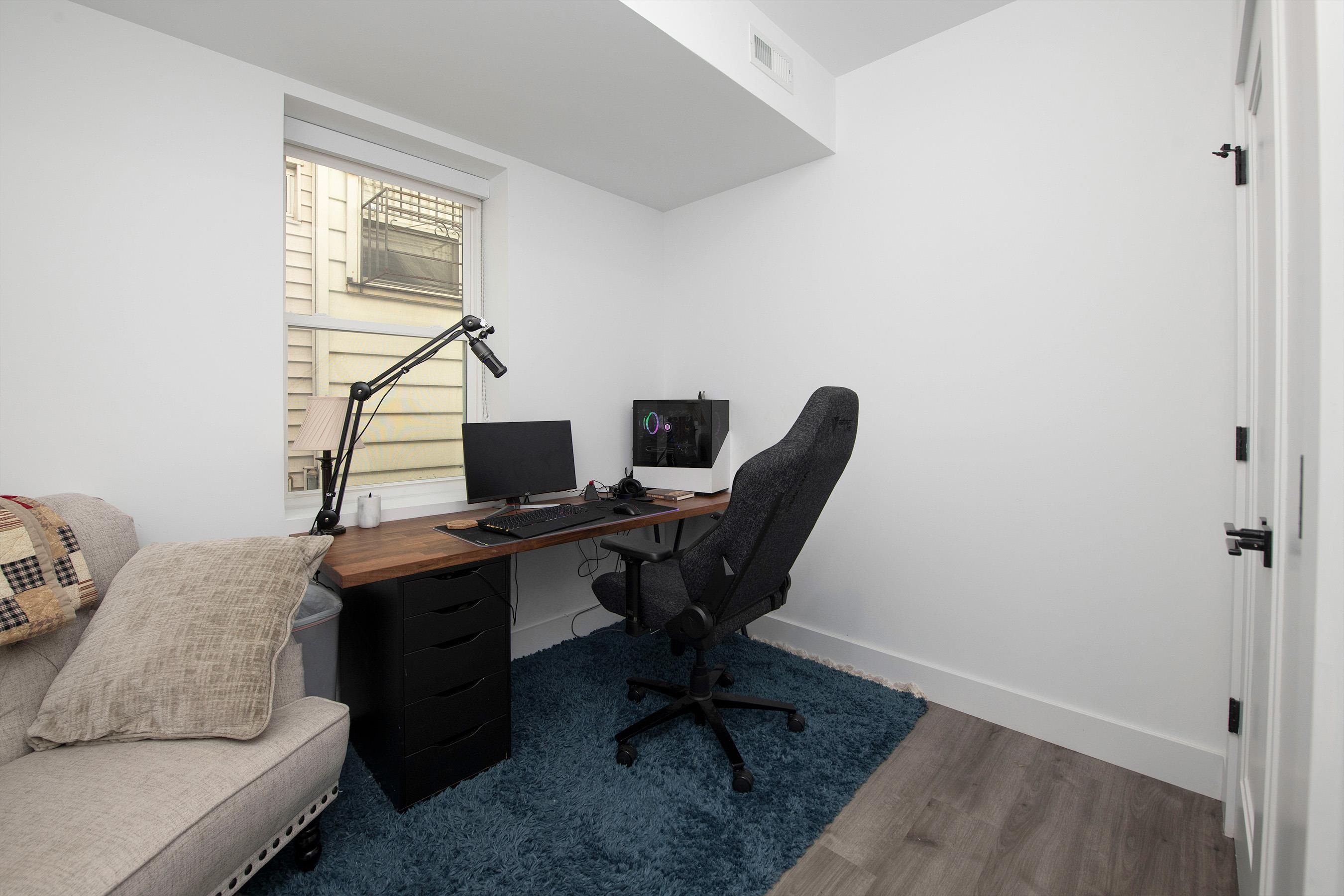 296 CLENDENNY AVE Unit 1