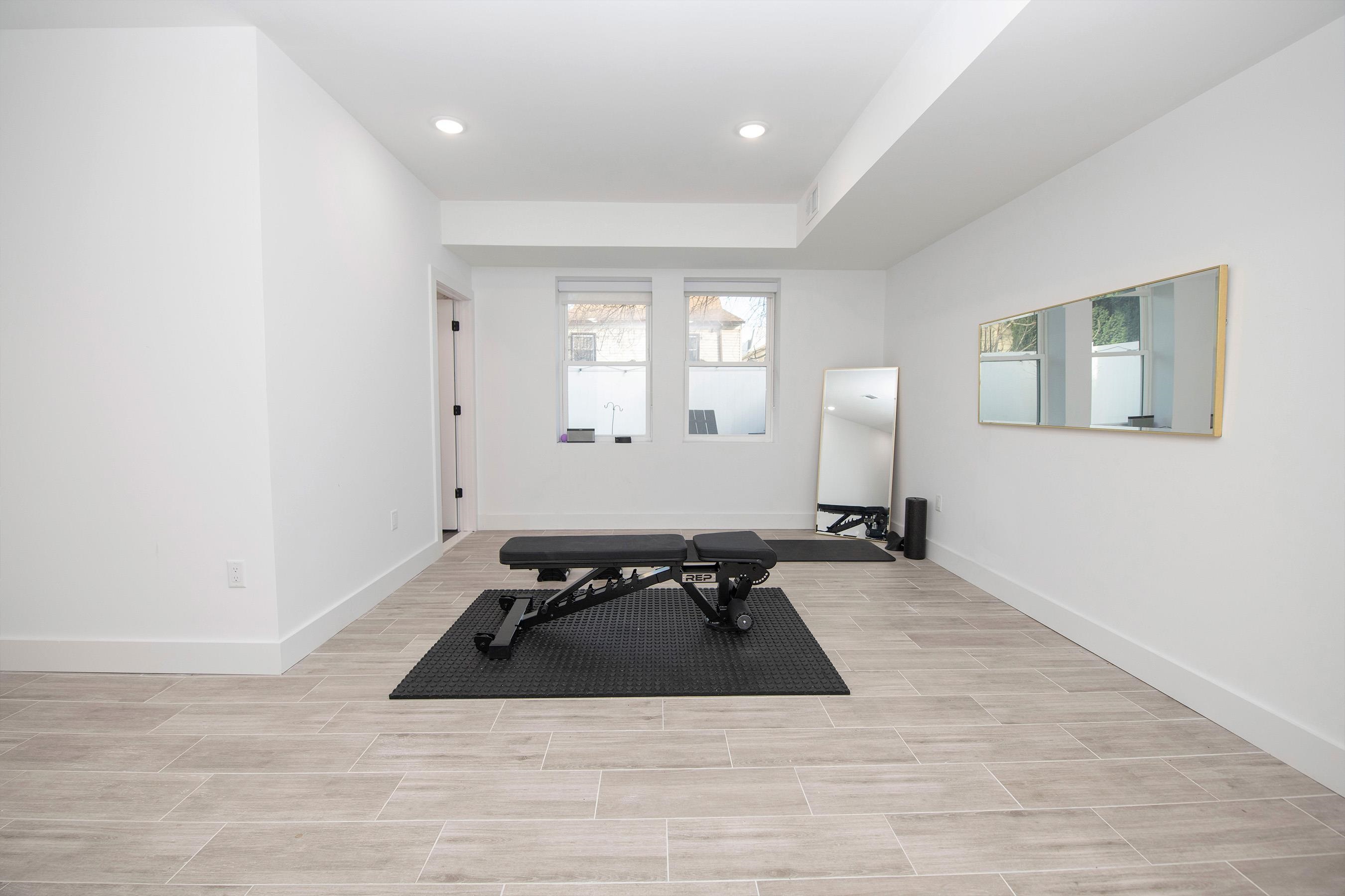 296 CLENDENNY AVE Unit 1