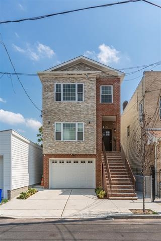 170 WEBSTER AVE Unit: 2