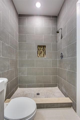 170 WEBSTER AVE Unit: 2