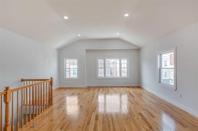 170 WEBSTER AVE Unit: 2