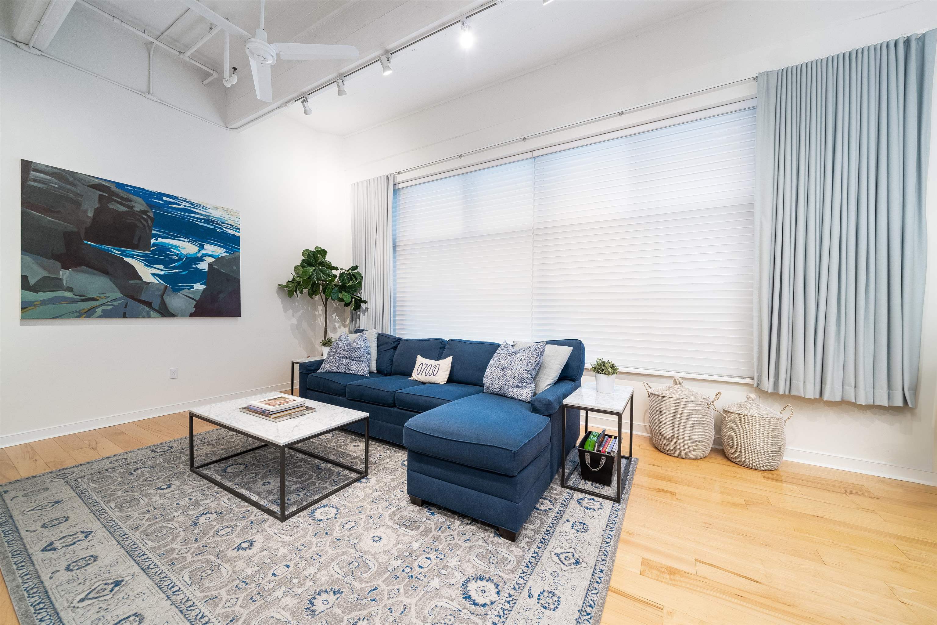 1500 WASHINGTON ST Unit: 2R