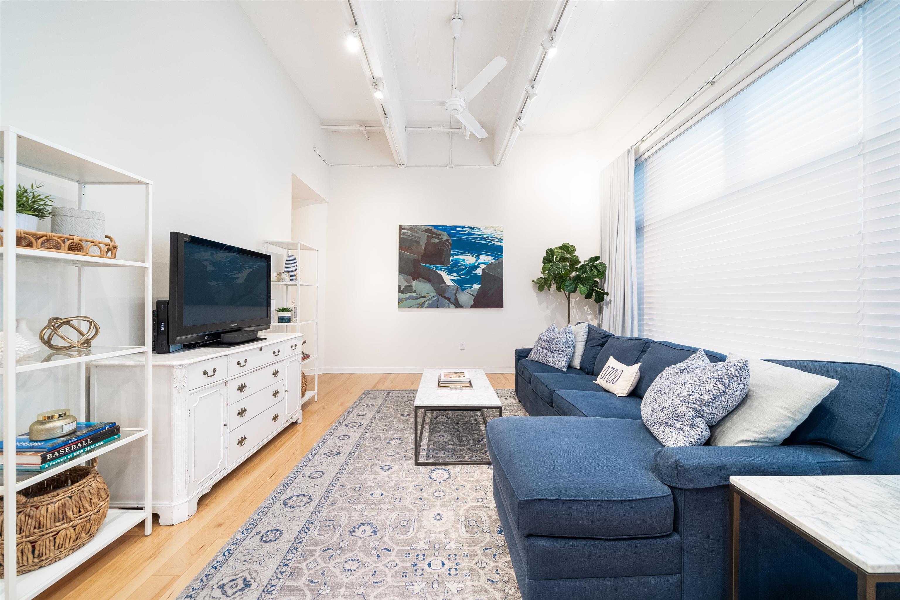 1500 WASHINGTON ST Unit: 2R