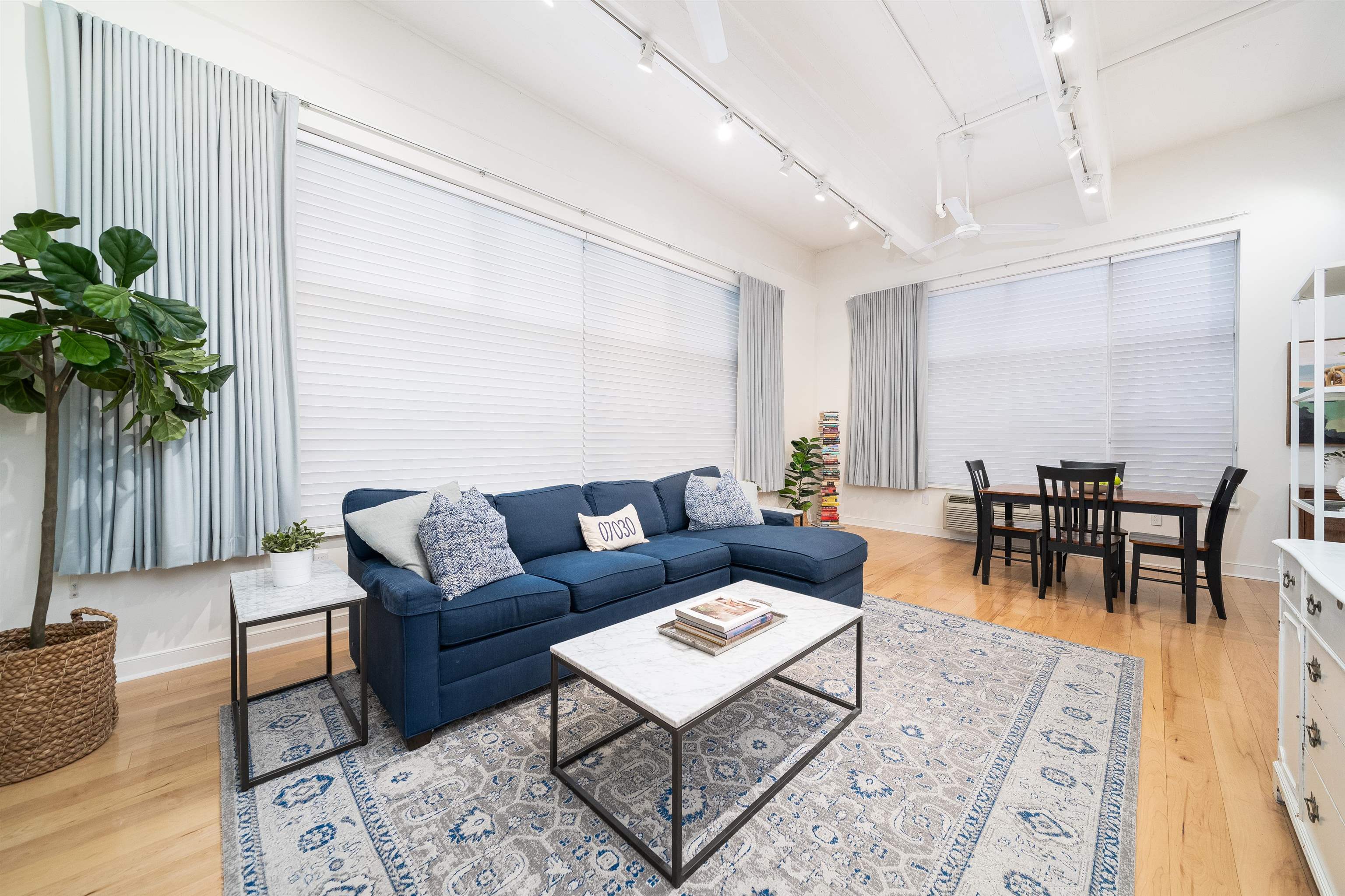 1500 WASHINGTON ST Unit: 2R