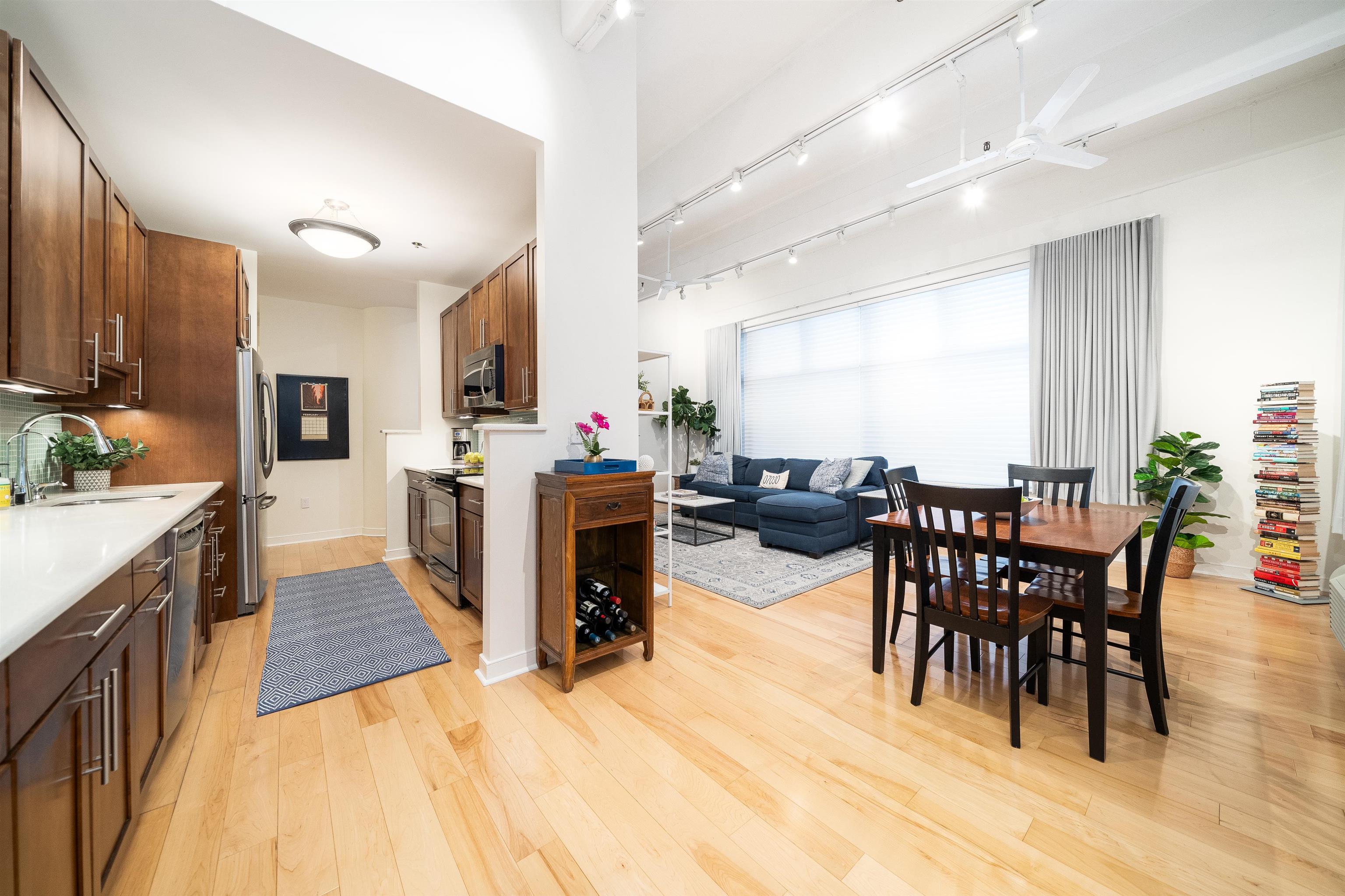 1500 WASHINGTON ST Unit: 2R