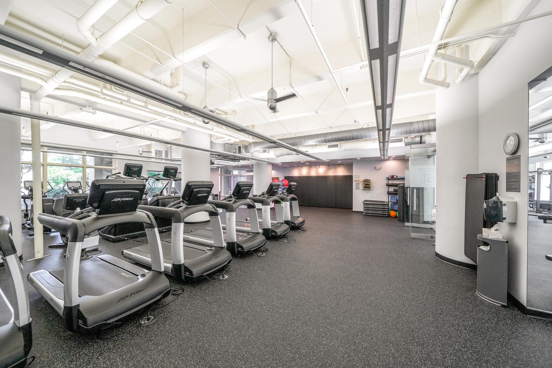 1500 WASHINGTON ST Unit: 2R
