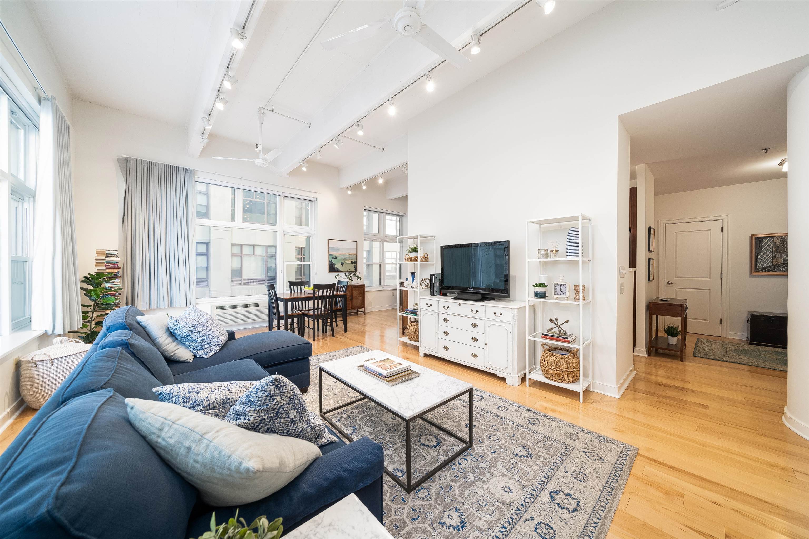 1500 WASHINGTON ST Unit: 2R