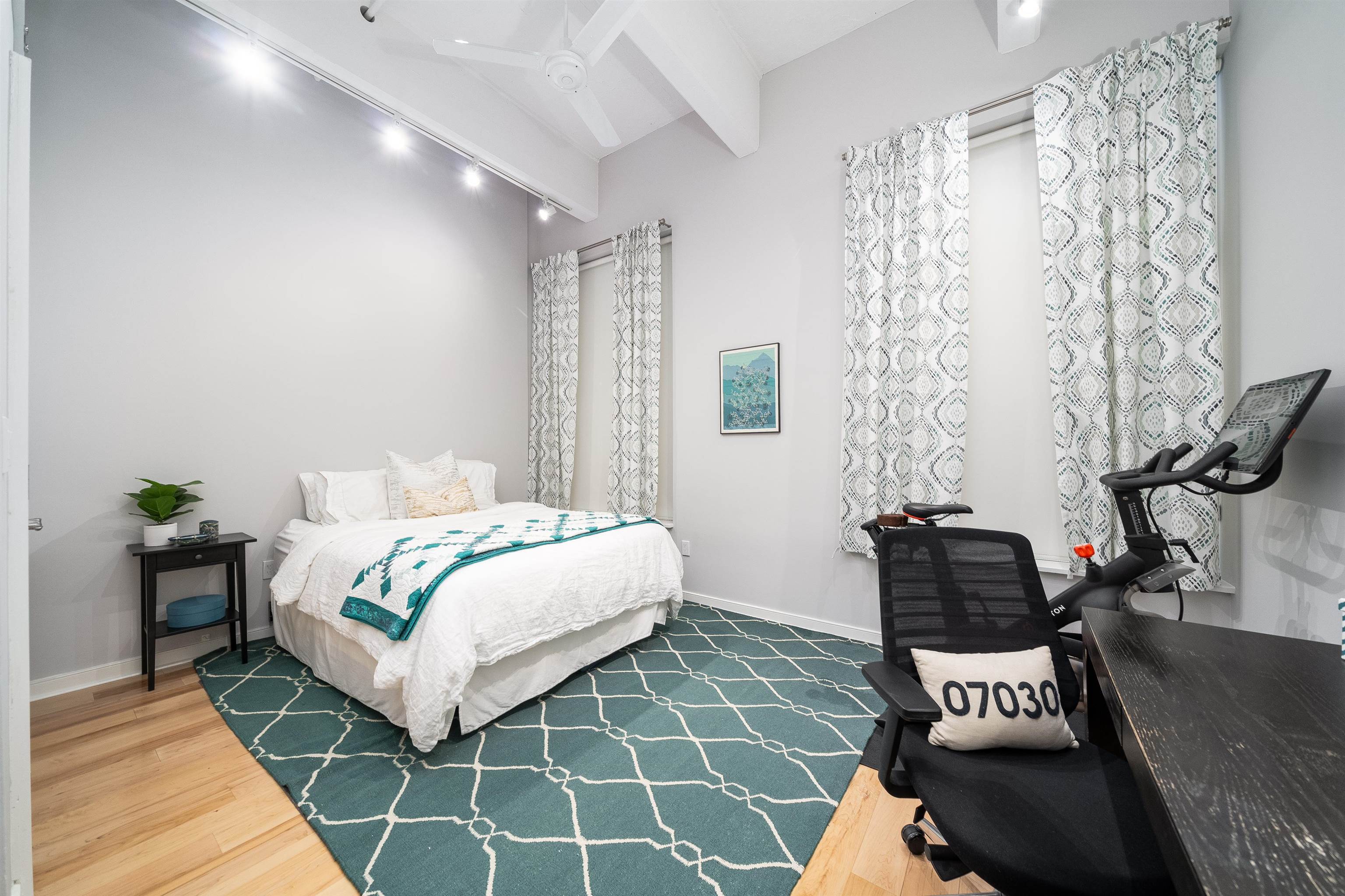 1500 WASHINGTON ST Unit: 2R