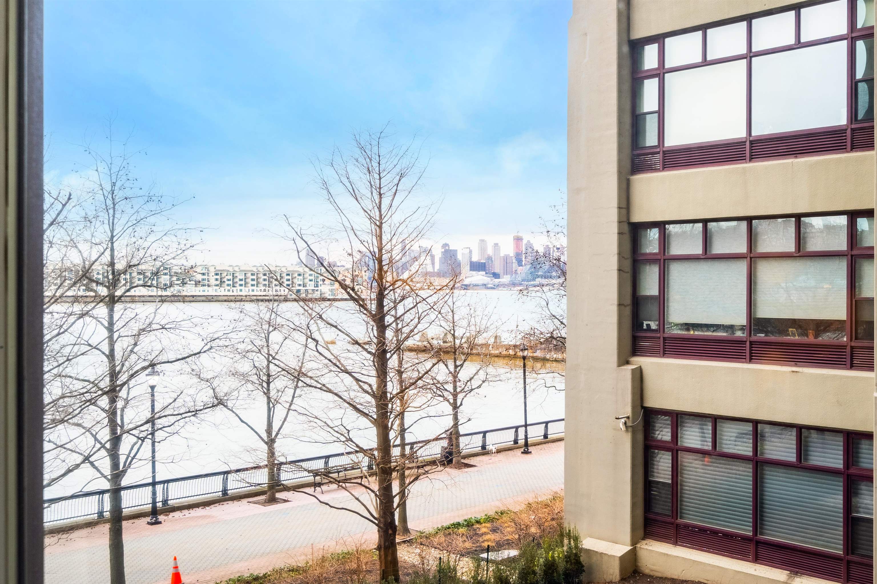 1500 WASHINGTON ST Unit: 2R