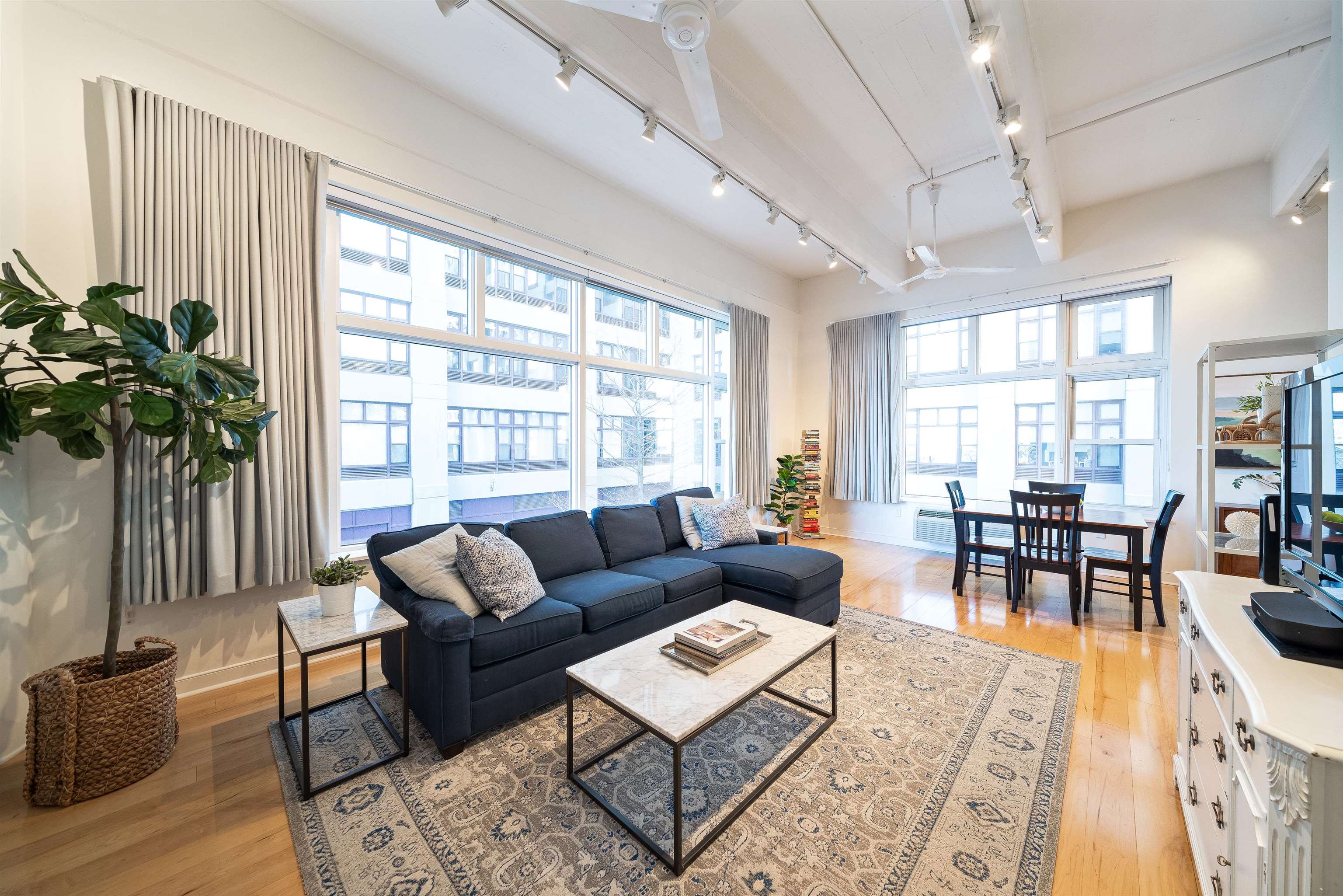 1500 WASHINGTON ST Unit: 2R