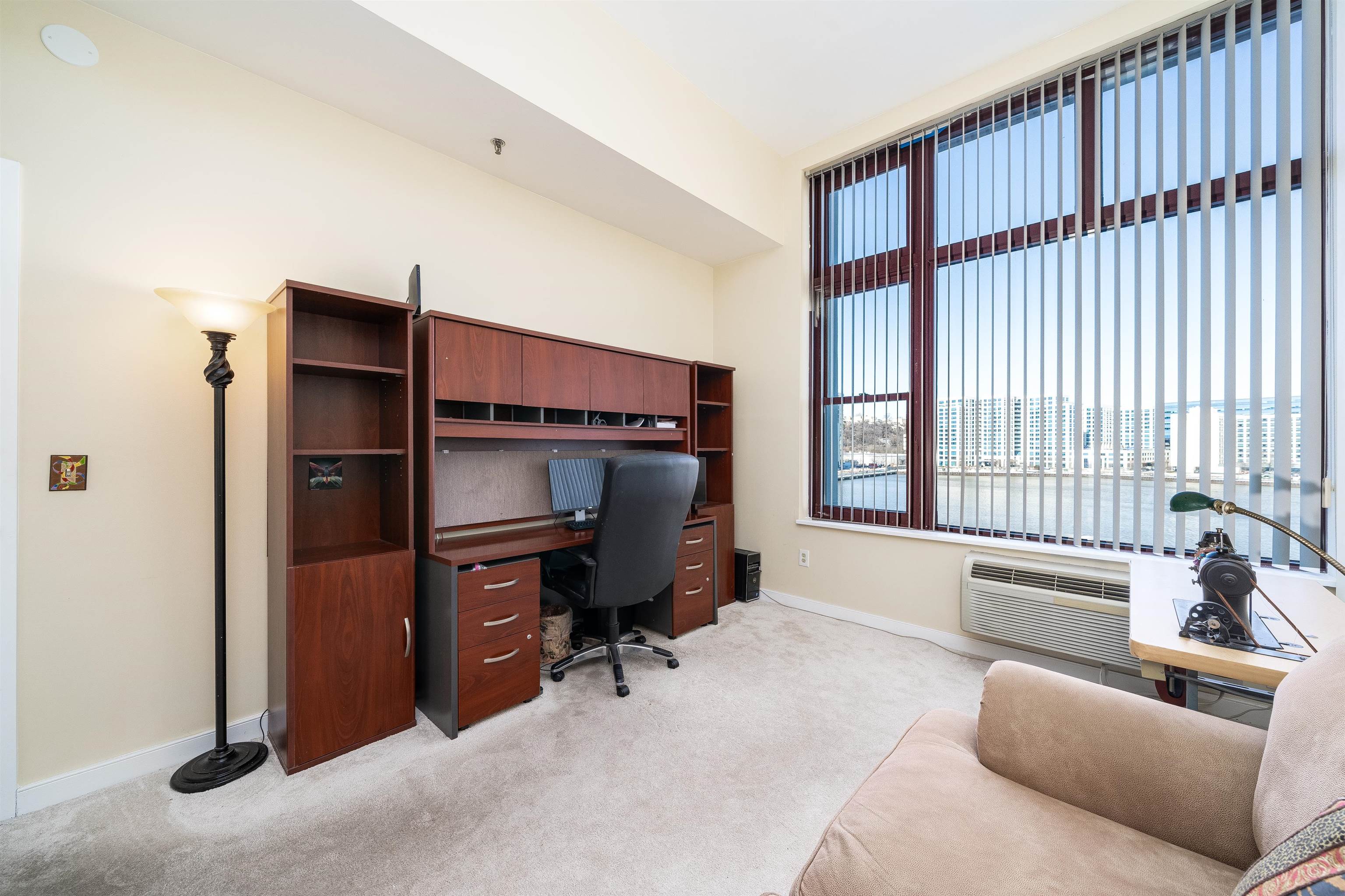 1500 WASHINGTON ST Unit: 4i