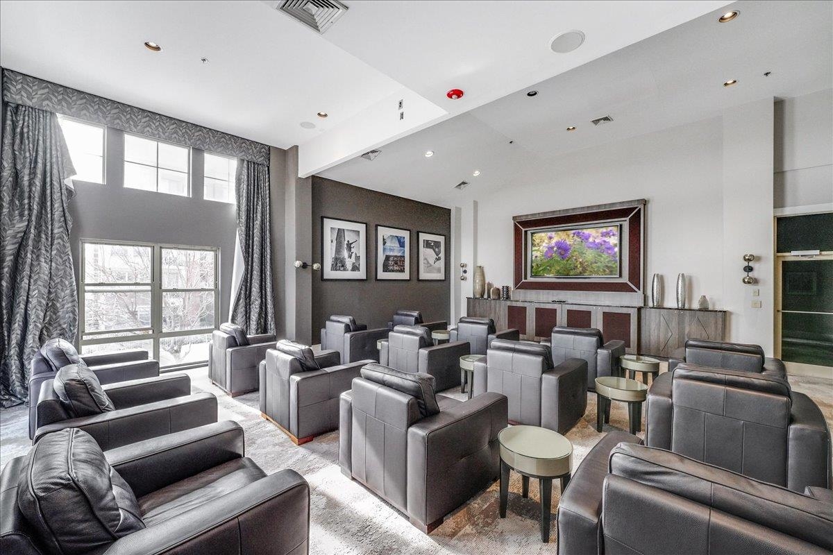 26 AVENUE AT PORT IMPERIAL Unit: 213