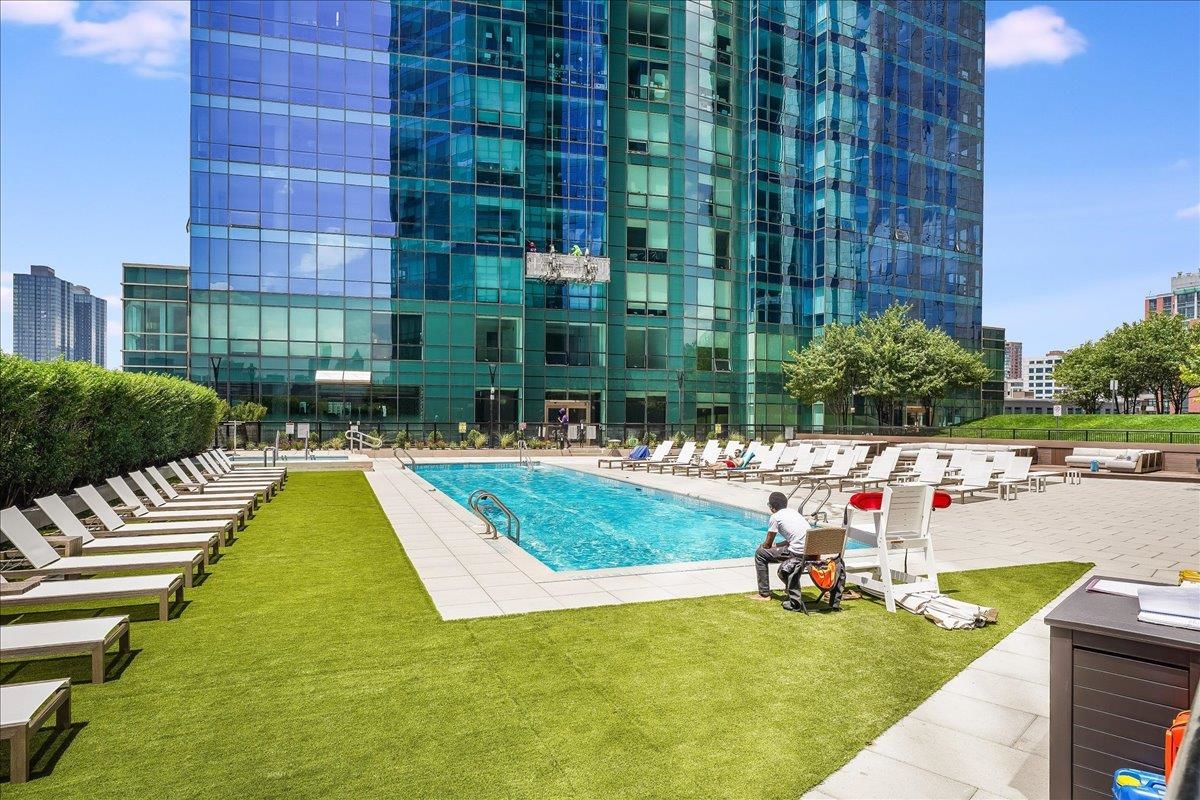 77 HUDSON ST Unit: 2809