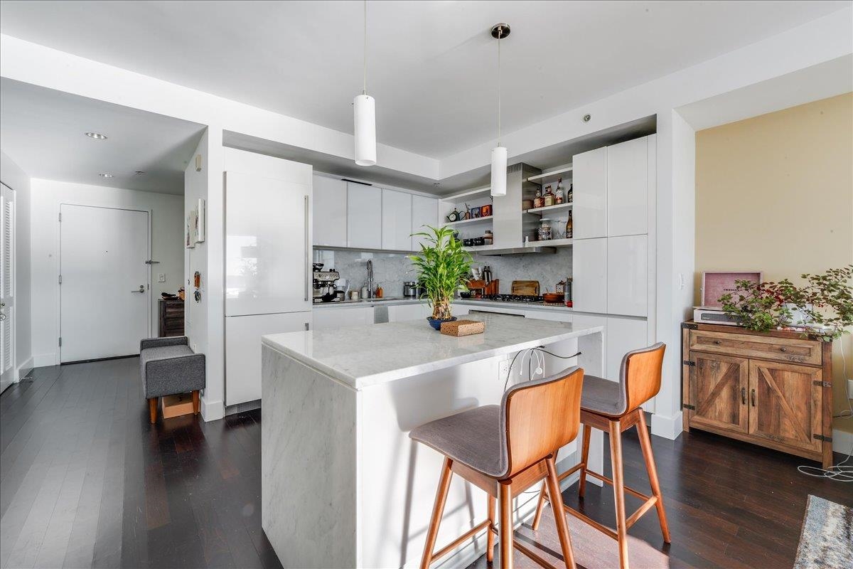 77 HUDSON ST Unit: 2809