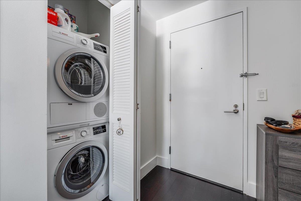 77 HUDSON ST Unit: 2809