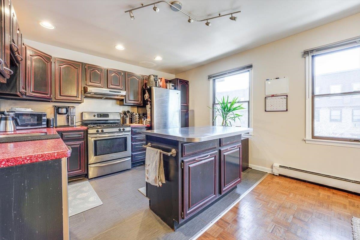 626 JEFFERSON ST Unit: B