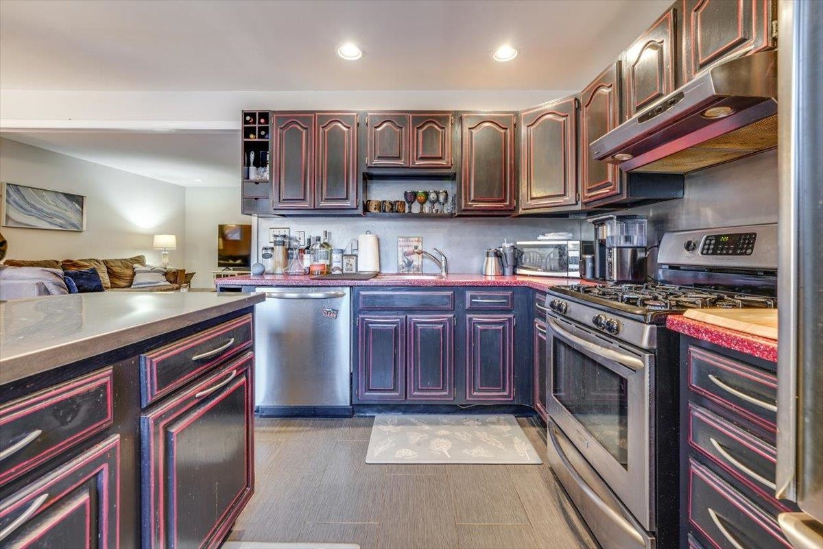 626 JEFFERSON ST Unit: B
