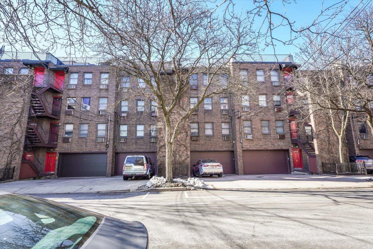 626 JEFFERSON ST Unit: B