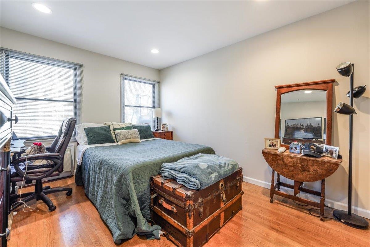 626 JEFFERSON ST Unit: B