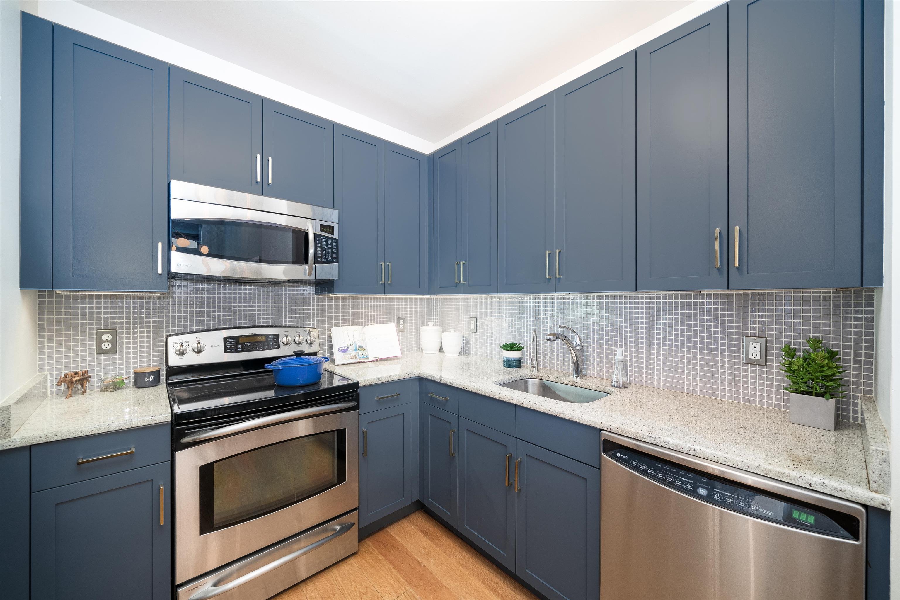 1500 WASHINGTON ST Unit: 12L
