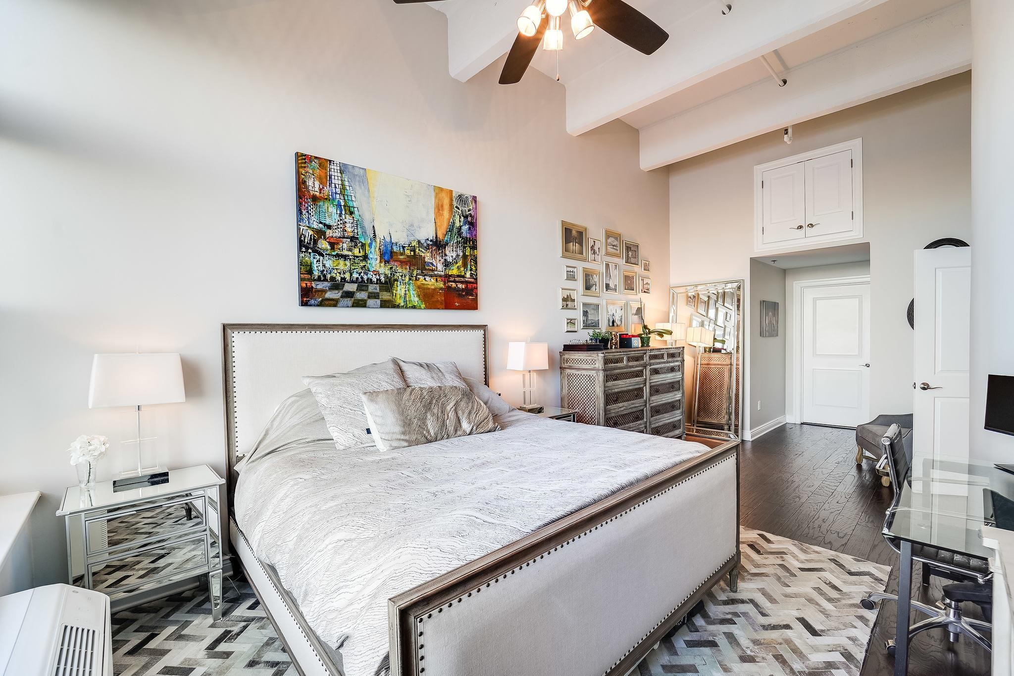 1500 HUDSON ST Unit: 4i