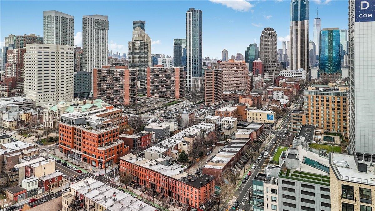 238 GROVE ST Unit: 1