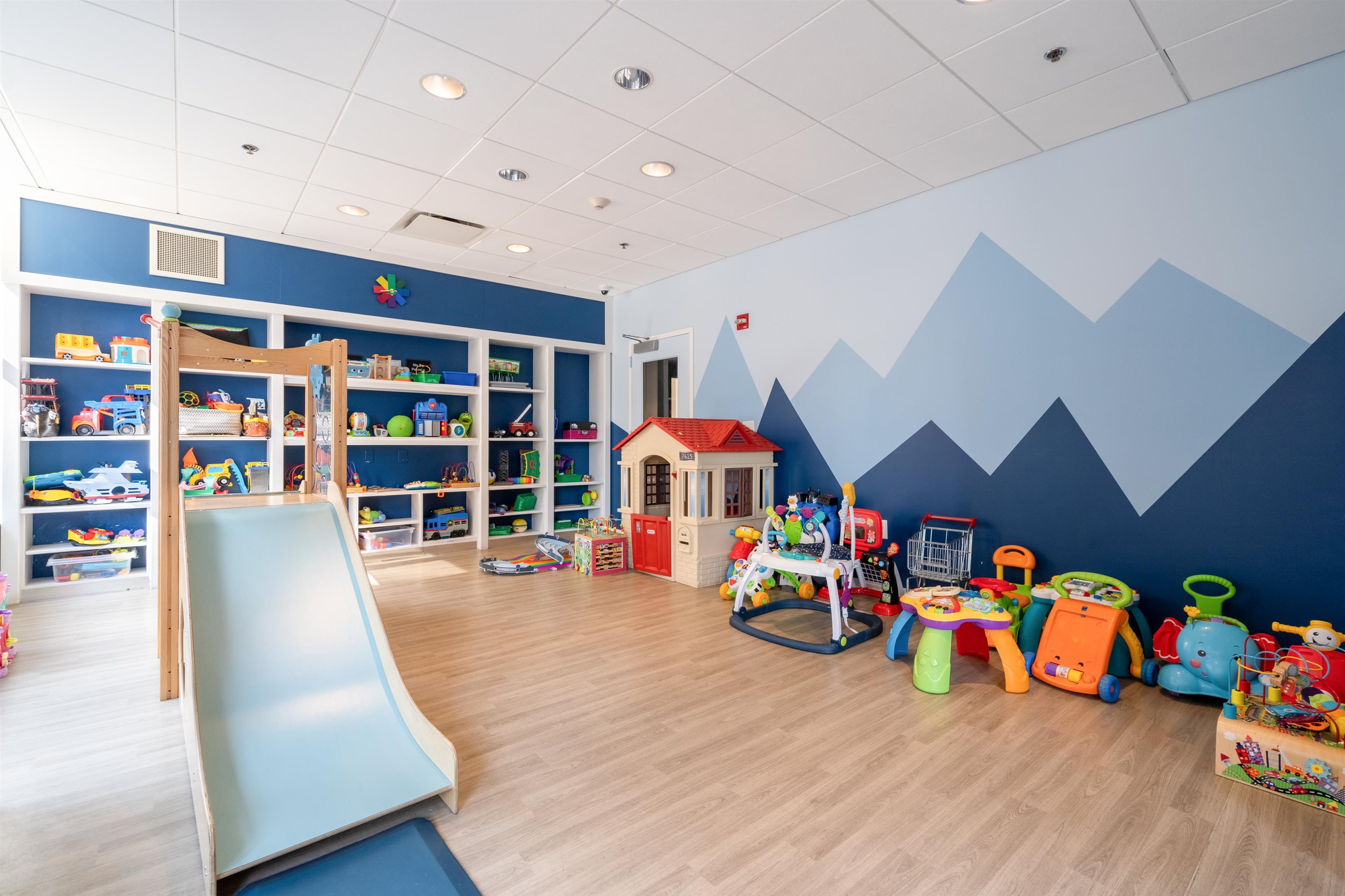 1125 MAXWELL LANE Unit: 434/436