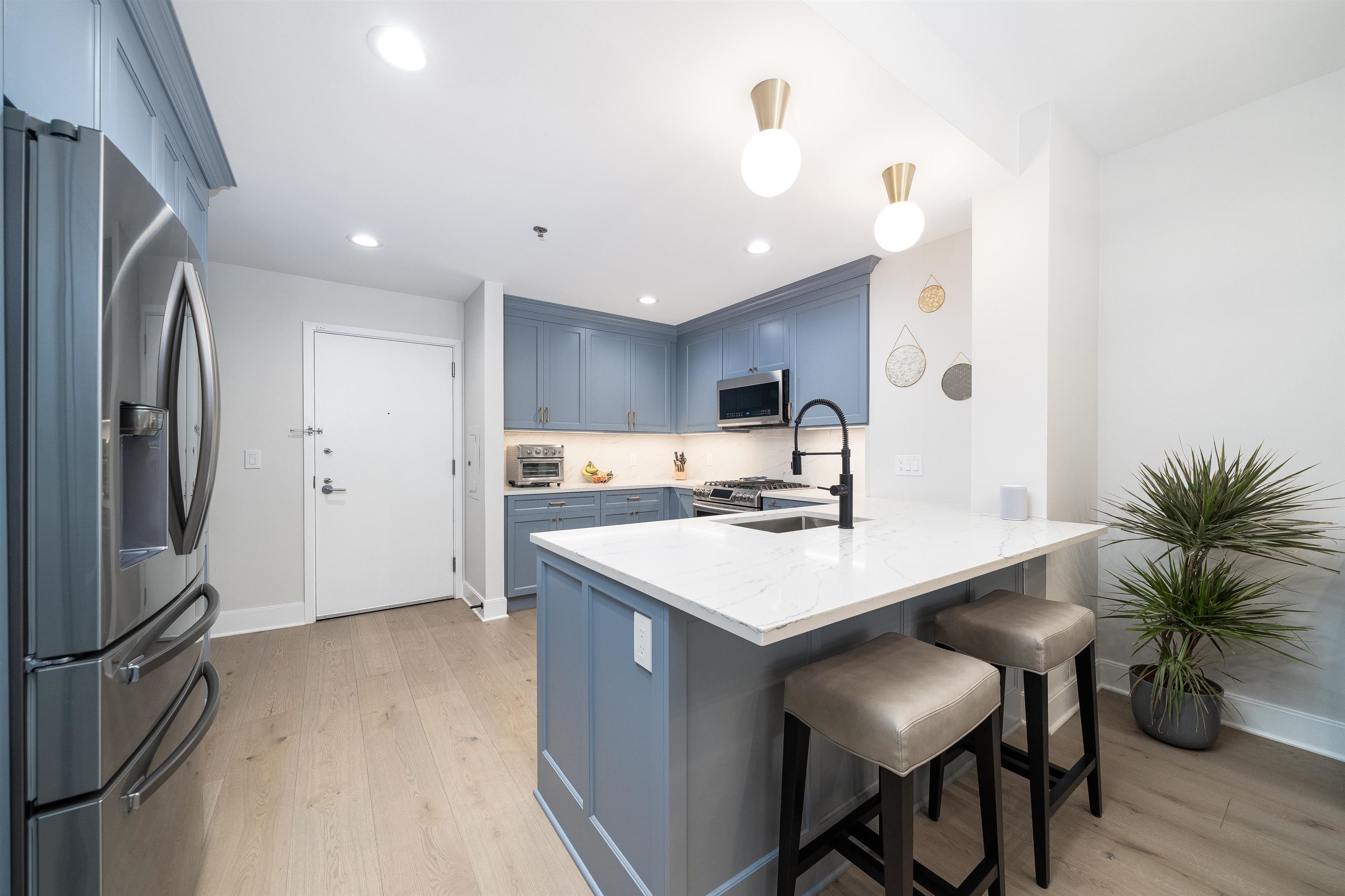 1125 MAXWELL LANE Unit: 434/436