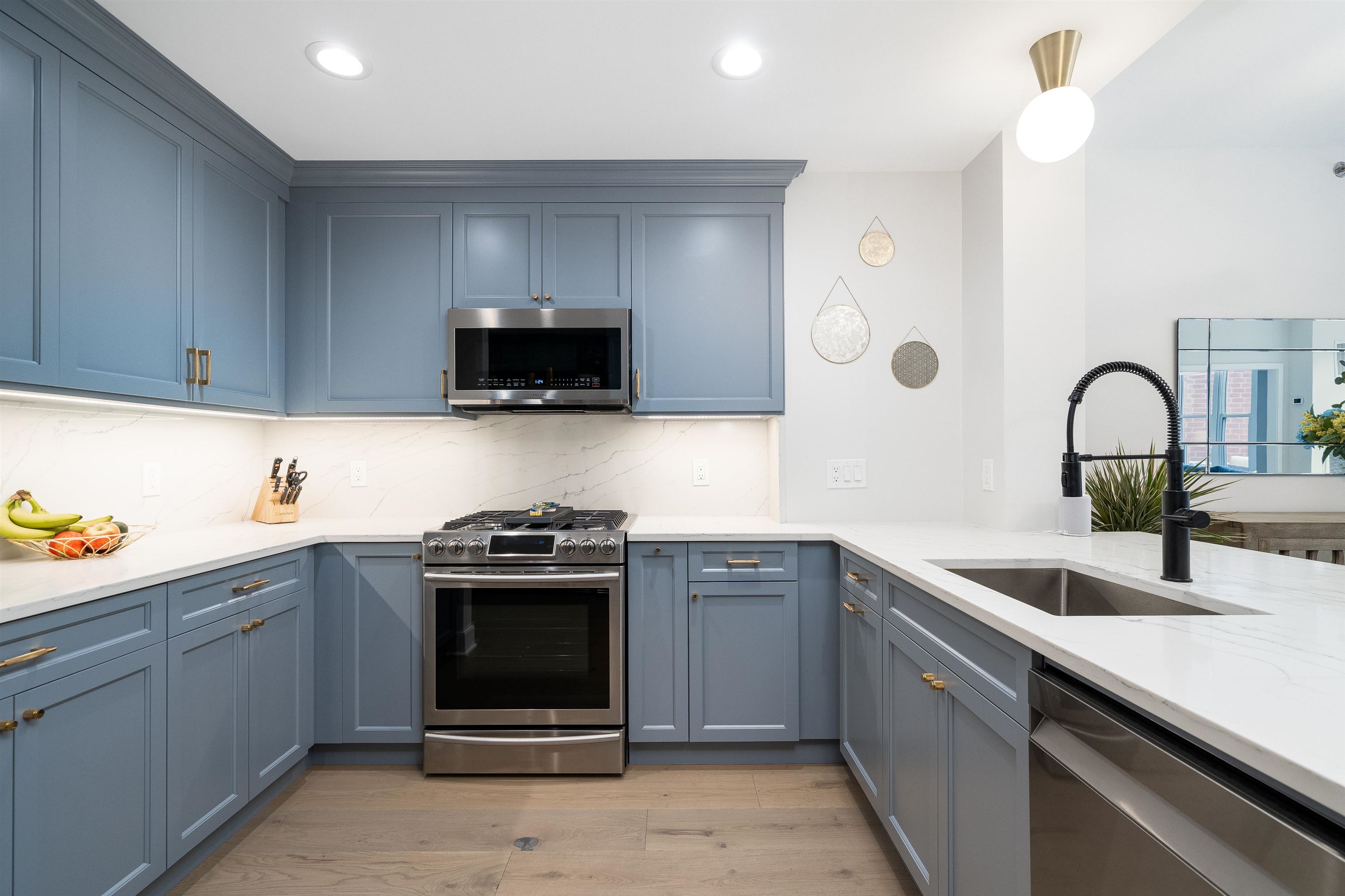 1125 MAXWELL LANE Unit: 434/436