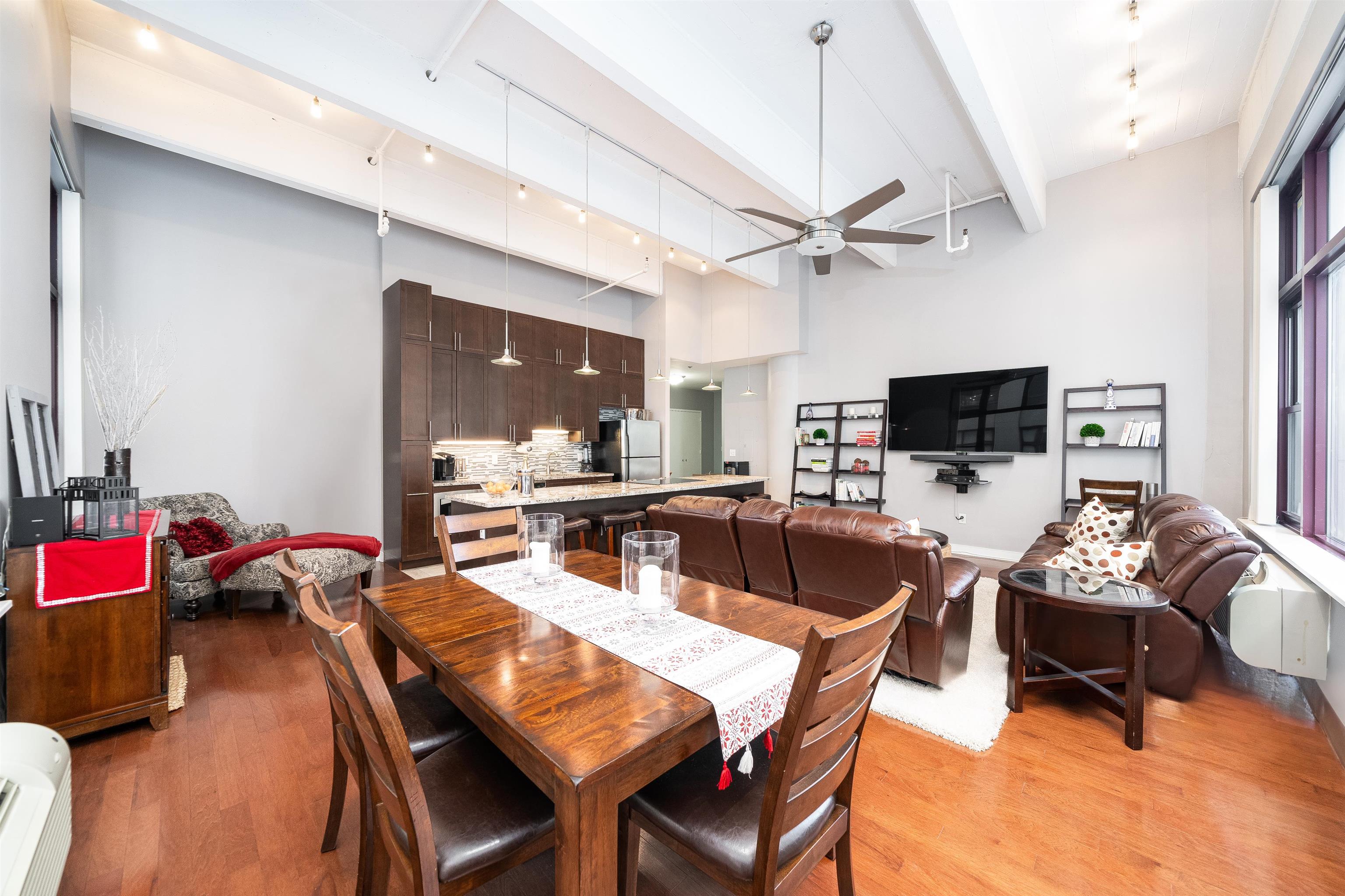 1500 WASHINGTON ST Unit: 4R