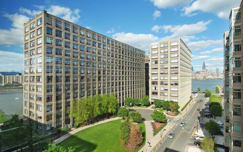 1500 WASHINGTON ST Unit: 4R