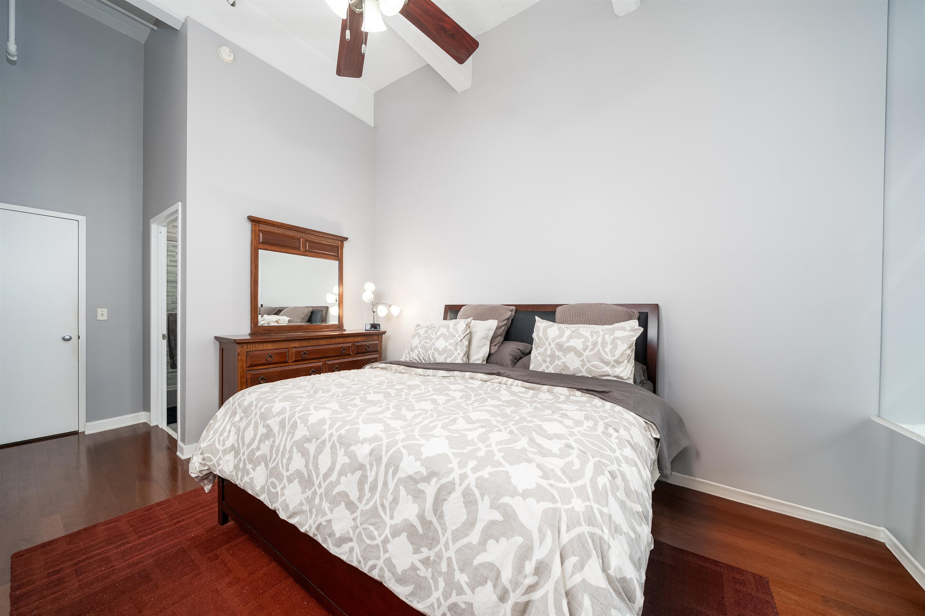 1500 WASHINGTON ST Unit: 4R