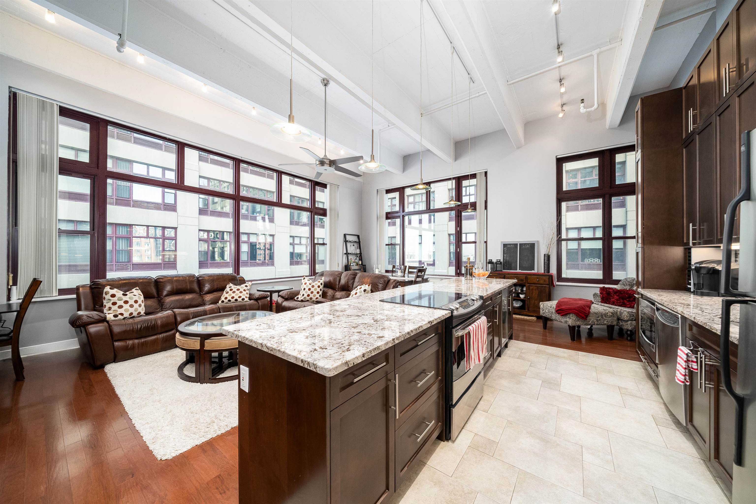 1500 WASHINGTON ST Unit: 4R