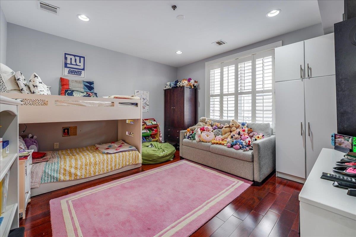 830 MONROE ST Unit: 5G