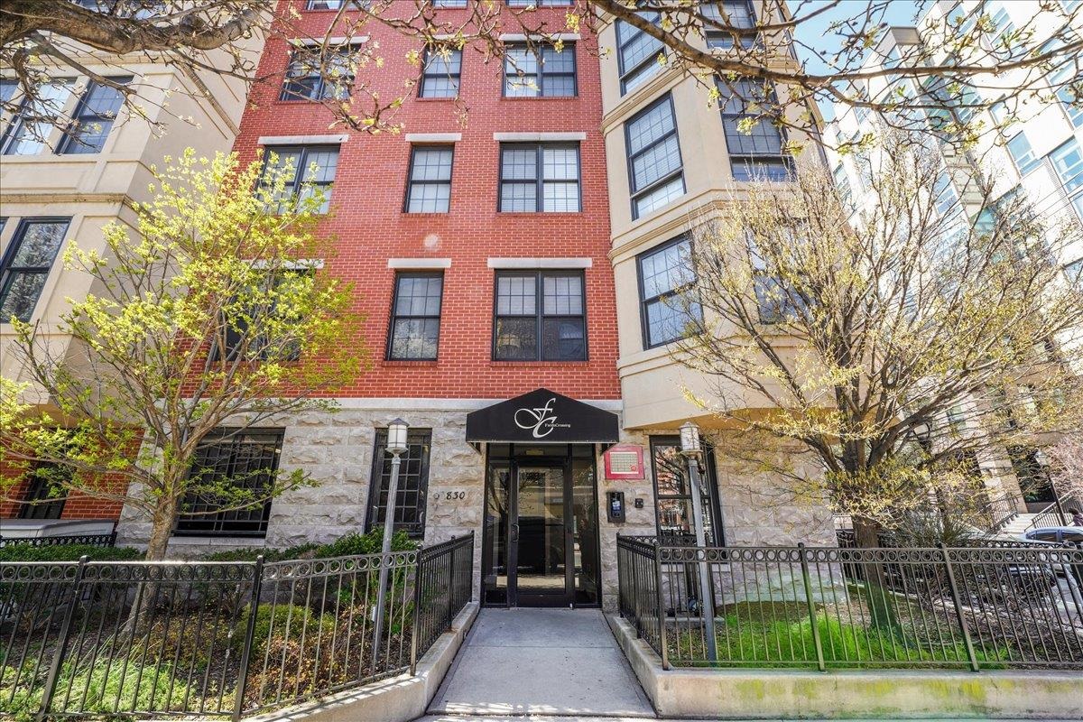 830 MONROE ST Unit: 5G