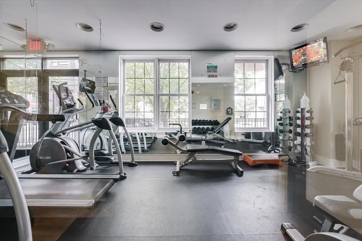 830 MONROE ST Unit: 5G