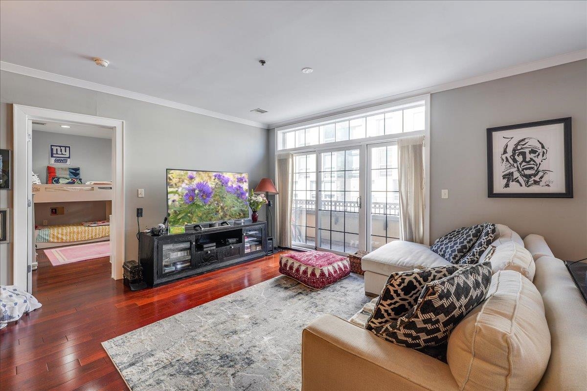 830 MONROE ST Unit: 5G