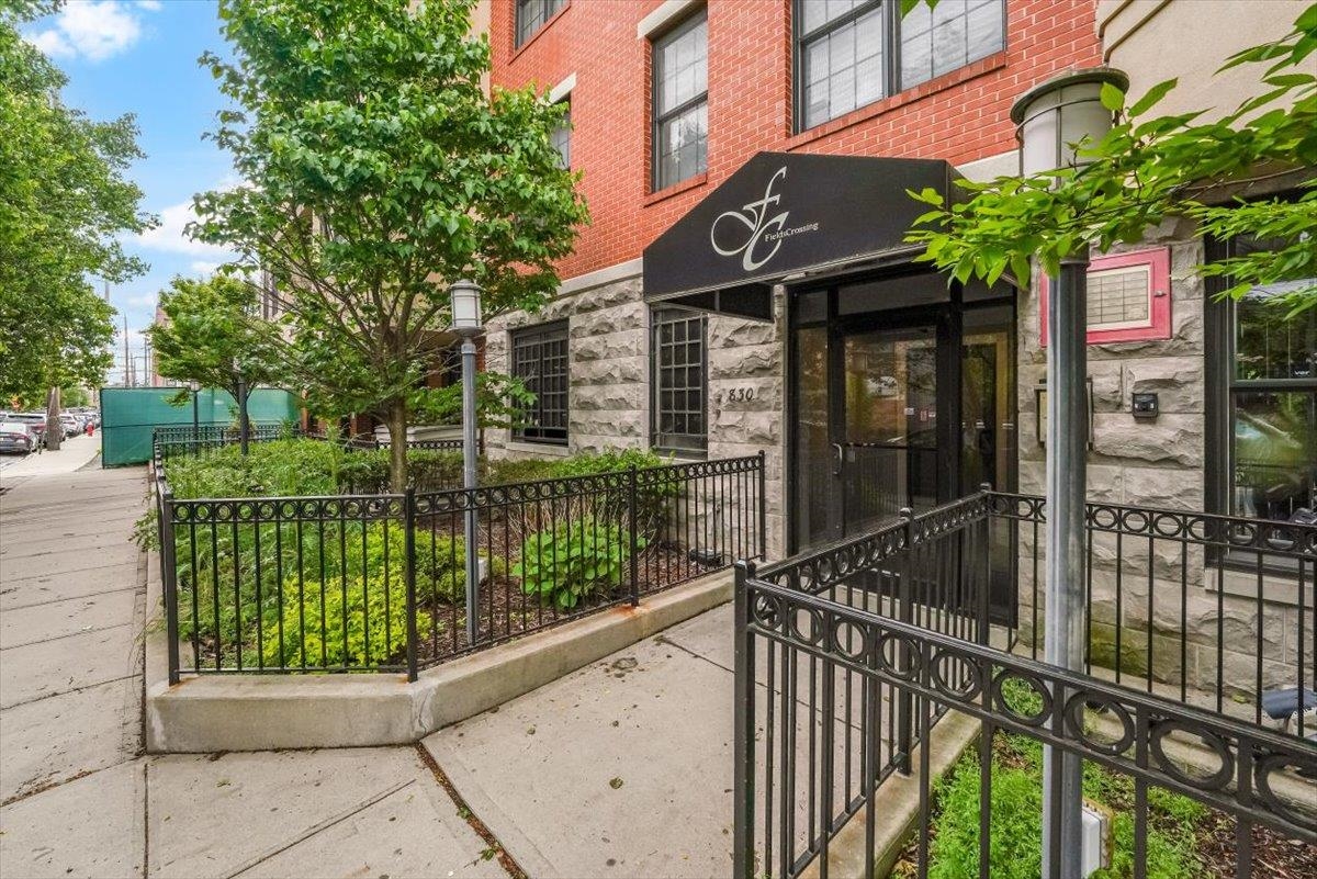 830 MONROE ST Unit: 5G