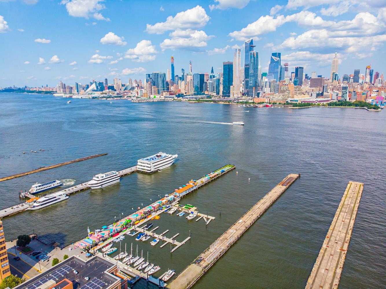 1500 HUDSON ST Unit: 3T