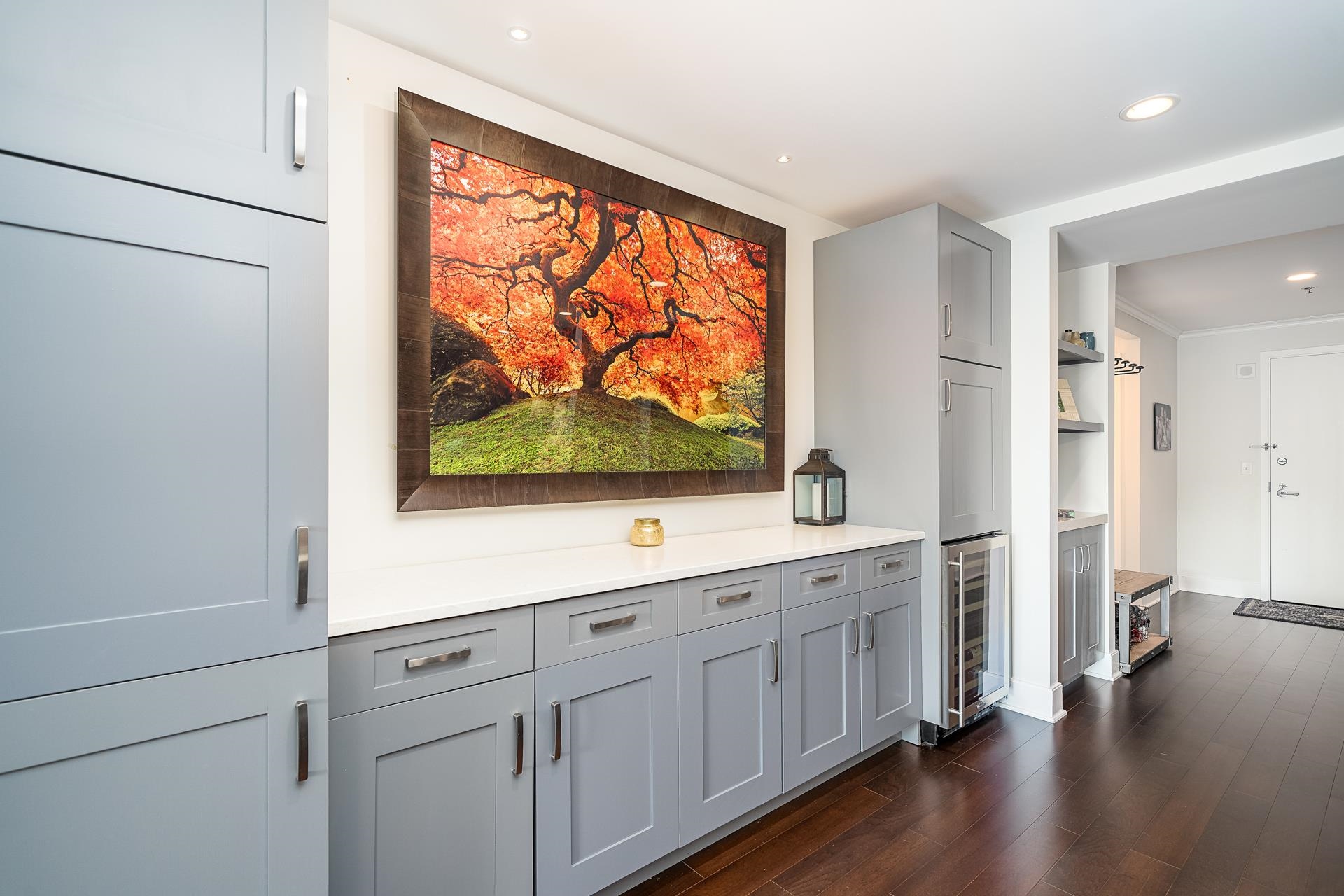 1025 MAXWELL LANE Unit: 304