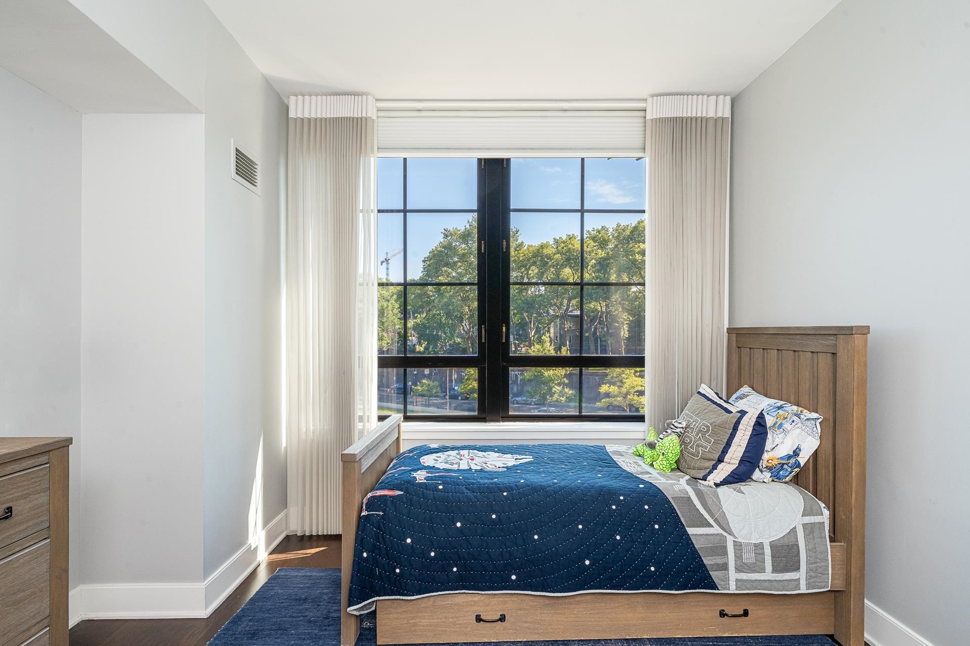 1025 MAXWELL LANE Unit: 304