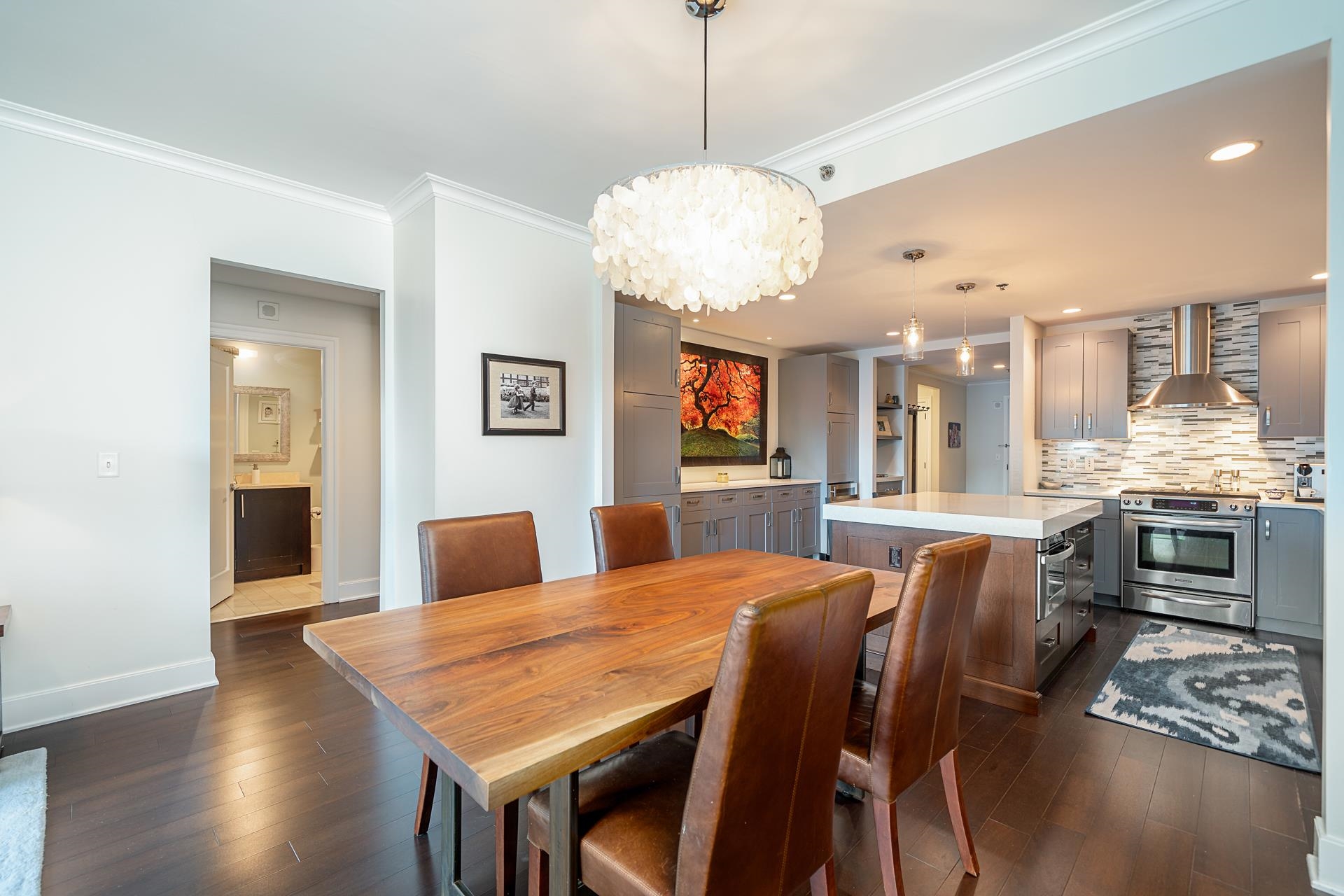 1025 MAXWELL LANE Unit: 304