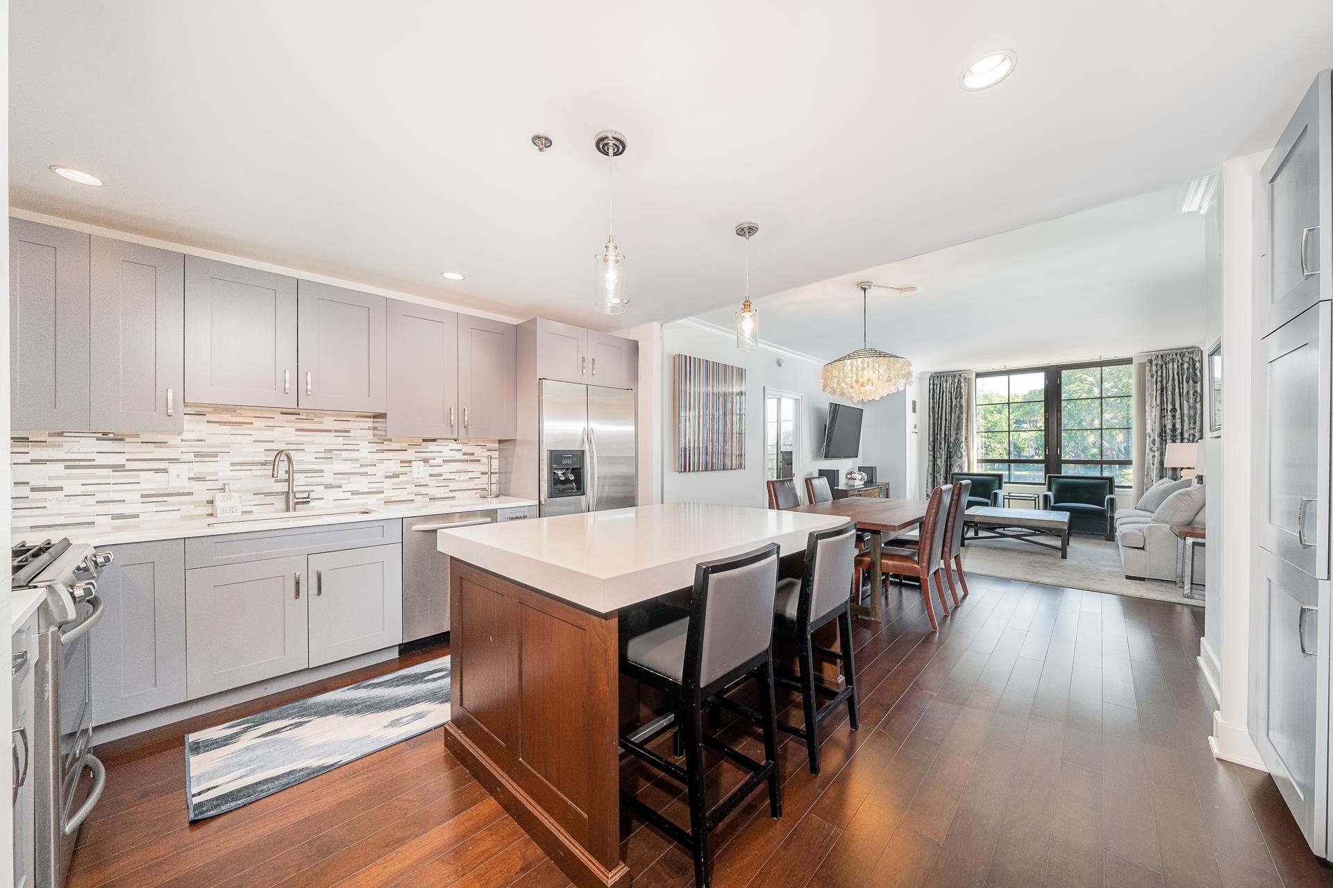 1025 MAXWELL LANE Unit: 304