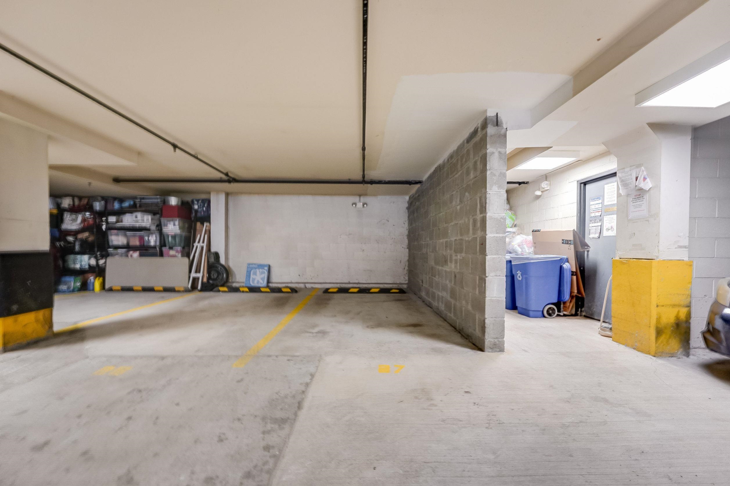 1331 GRAND ST Unit: 411