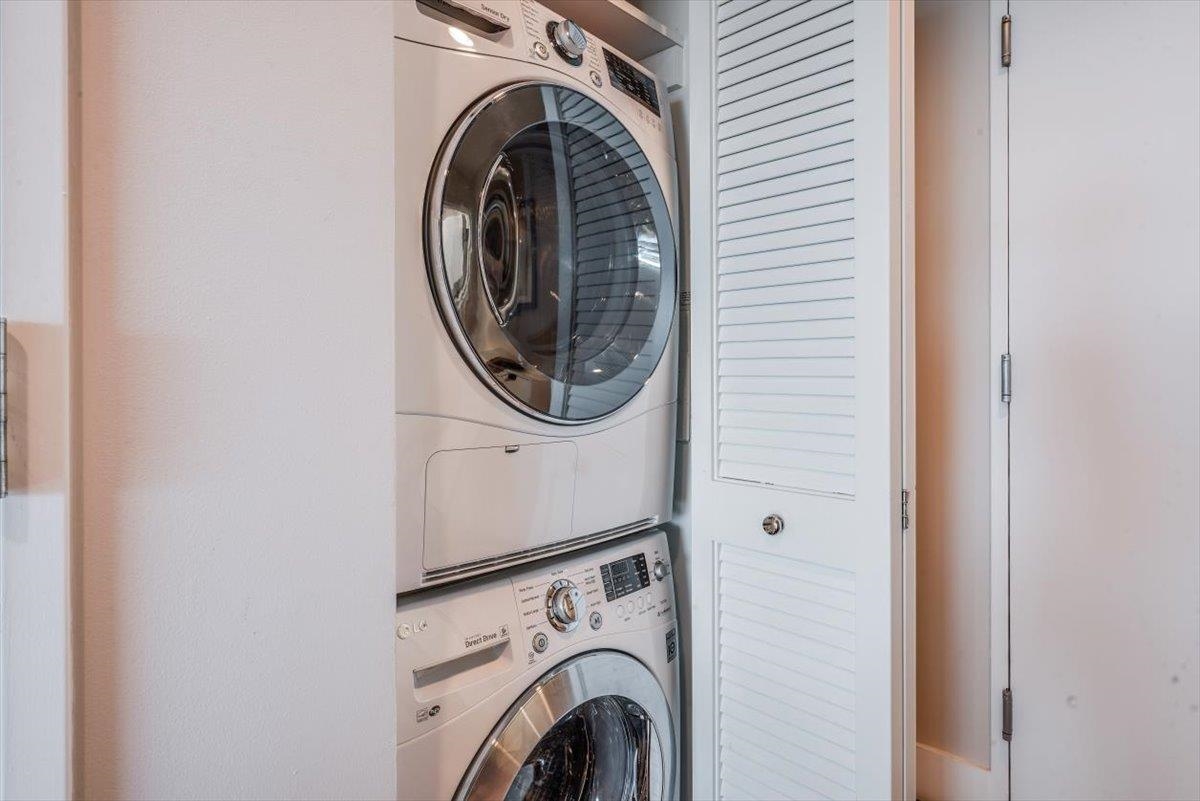 77 HUDSON ST Unit: 2410