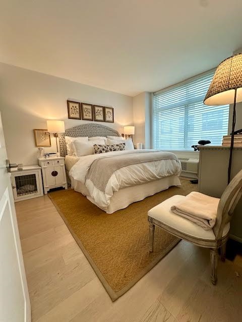1400 HUDSON ST Unit: 404