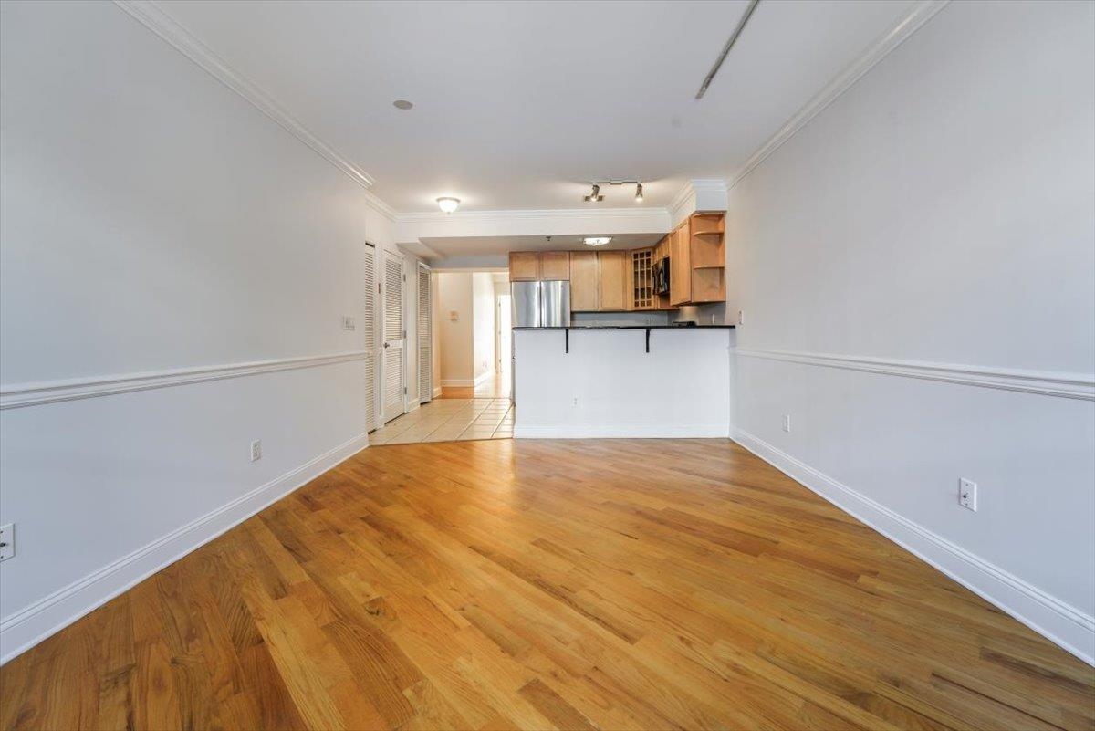 807 CLINTON ST Unit: 2B