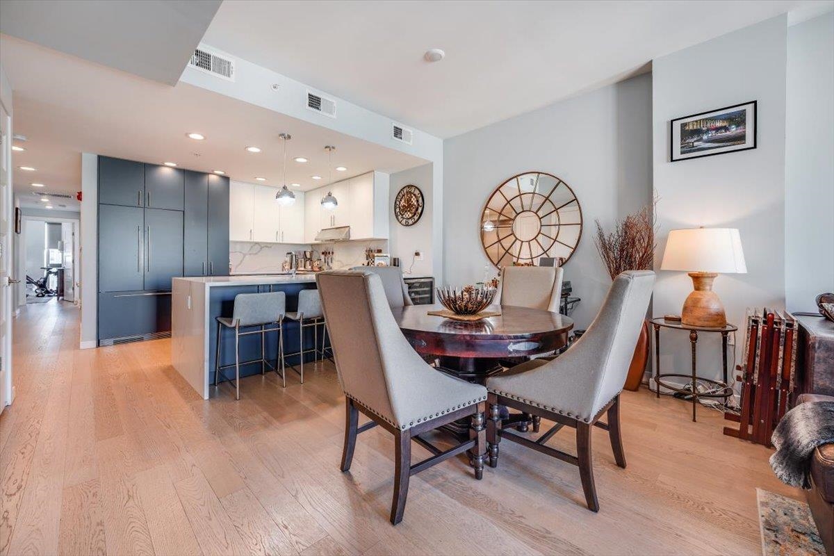 70 MONROE ST Unit: 4